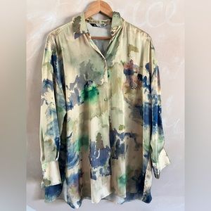 Zara Multicolored Button Down Collared Shirt Satin feel sz M